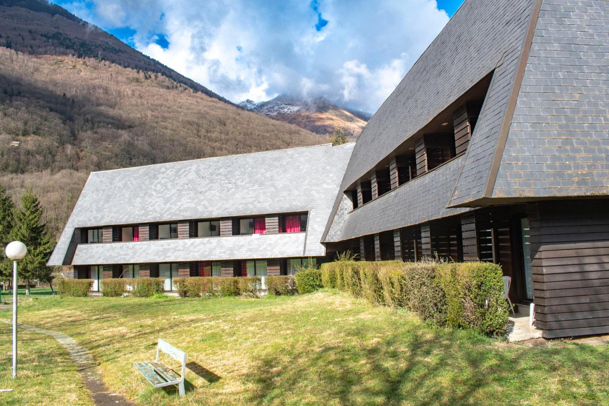 Le Village Vacances De Luz Saint Sauveur لوز سانت سوفير المظهر الخارجي الصورة